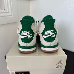 Air Jordan Pine Green SB