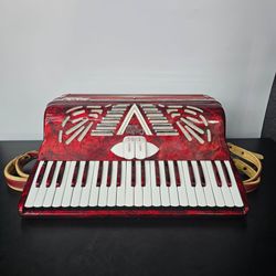 Capitol Custom Built Accordion
