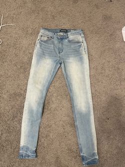 Serenede Light Wash Slim-Fit Jeans — Size 32