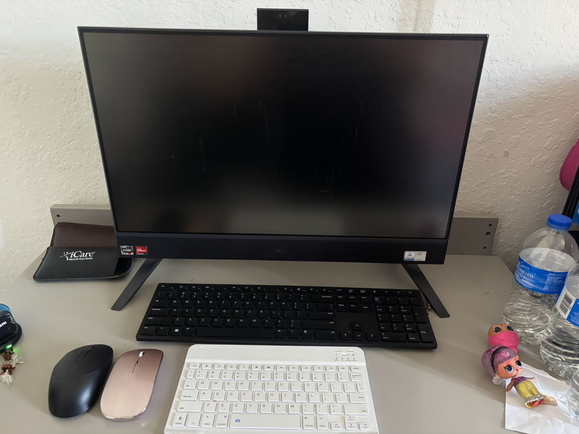Dell desktop With Keyboards And Mouse’s
