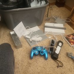 Wii Gaming Ststem 
