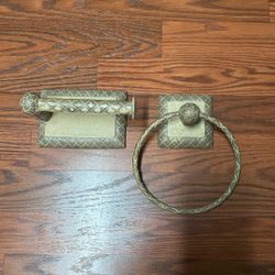 Toilet Paper Holder With Towel Holder