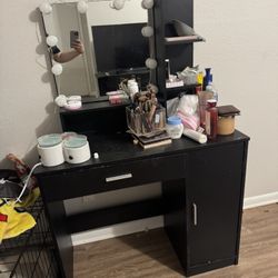Makeup Vanity