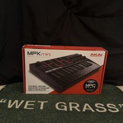 Akai Professional MPK Mini MK3 25 Key Keyboard Controller Black on Black ‼️