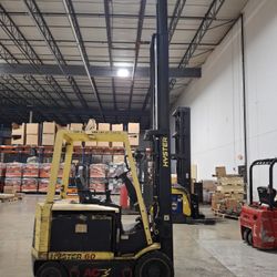 Hyster forklift 6000lb