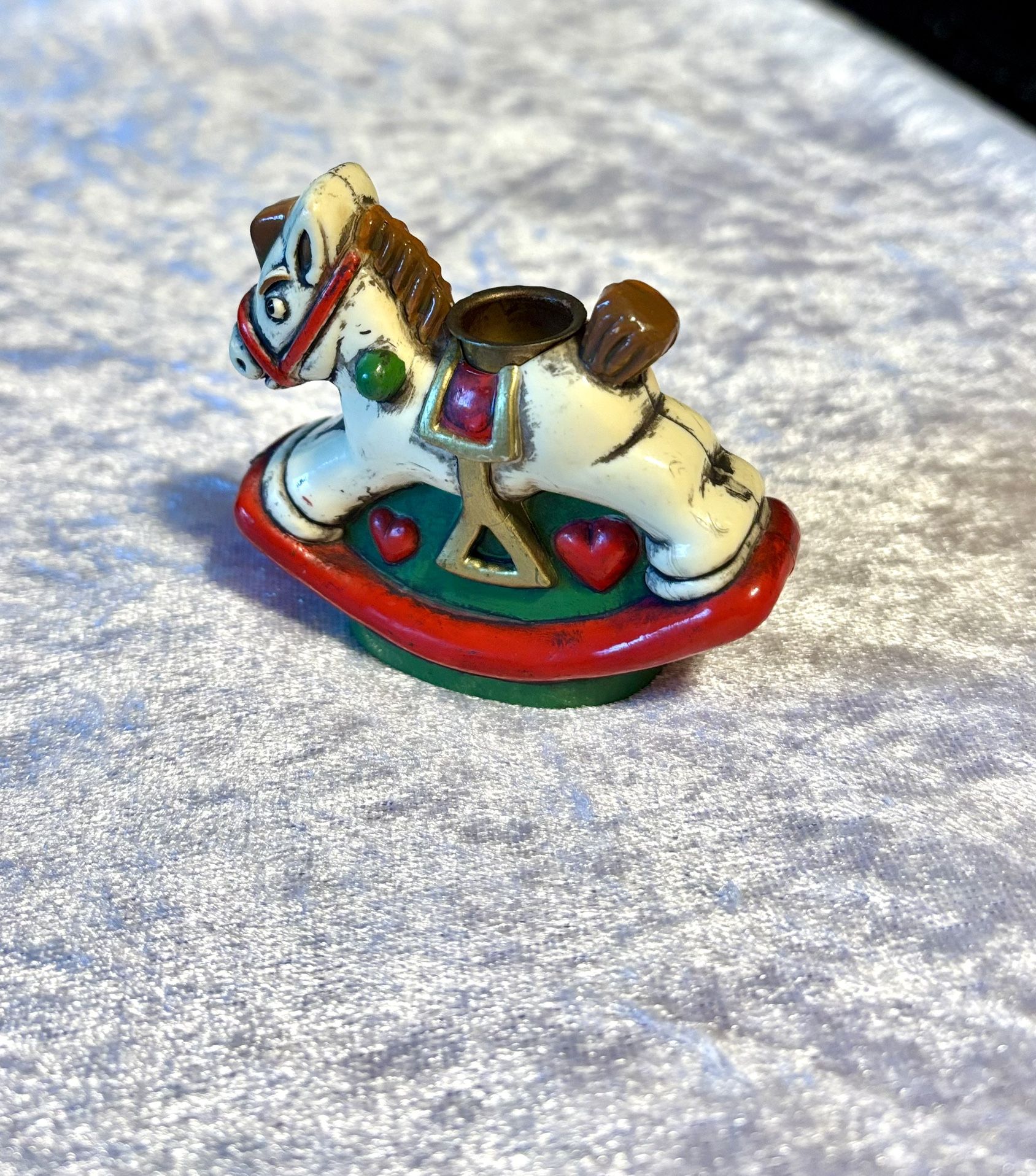 Rocking Horse Candle Holder Vintage Holiday Memories Collector Ornament - $5 (Klamath Falls, Oregon)