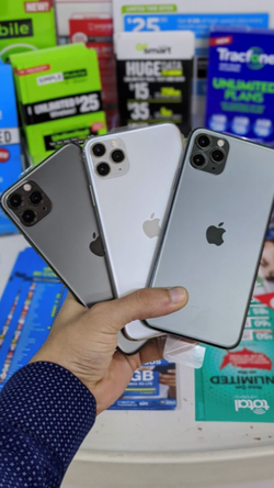 Apple iPhone 11 Pro Max 256GB / 64GB | $50 Down And Take It Home!