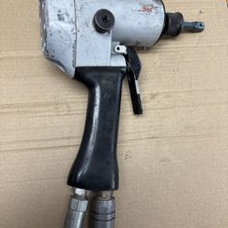GREENLEE FAIRMONT H8(contact info removed)0 7/16" HEX QC PNEUMATIC IMPACT TOOL 400FTLB USED H2