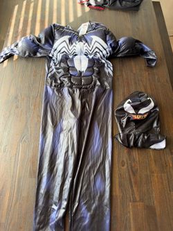 Spiderman Venom Costume Medium Boys
