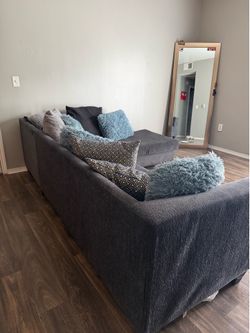 Sectional couch
