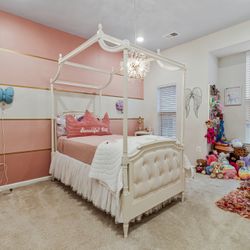 Blythe Tufted Canopy Bed - Twin - French White