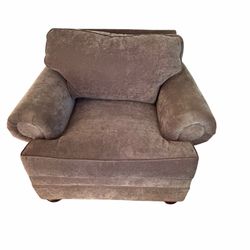 Walter E Smithe living room lounge chair
