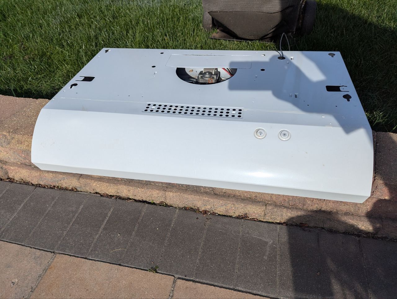 Range Hood 30” White