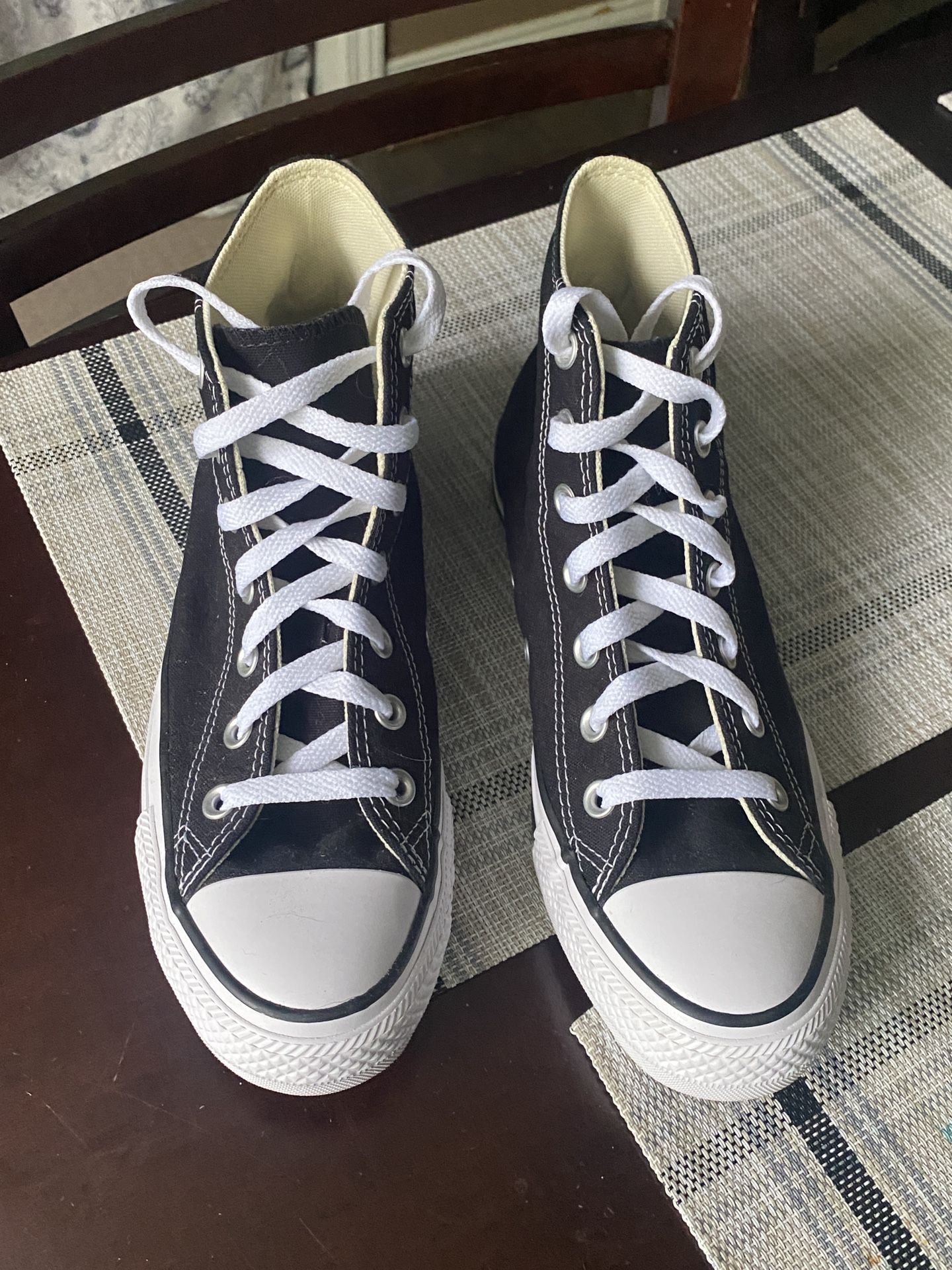 Converse