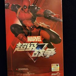 Marvel DEADPOOL COLLECTIBLE