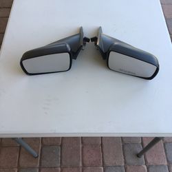 2005-2009 Ford Mustang Side Mirrors