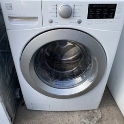 Kenmore Front Load Washer 🌷🌷