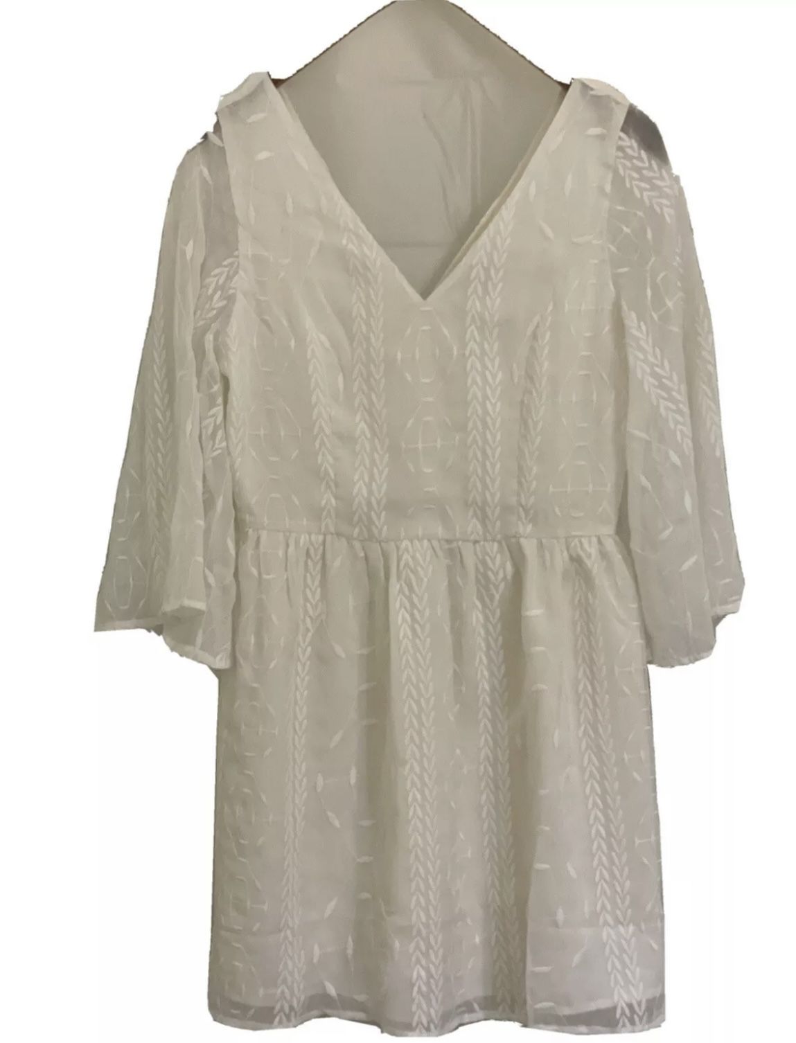 White Medium Tunic Dress/blouse with Embroidery.