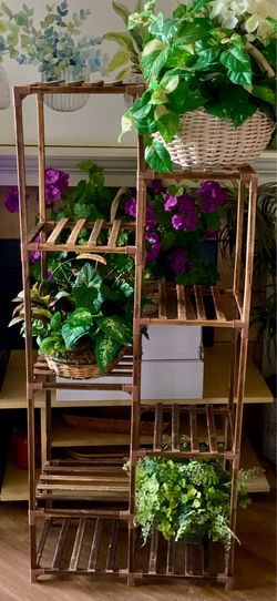Beautiful 8 tier Shelves Plants Stand
