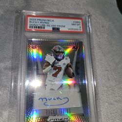 Bucky Autograph PSA 8