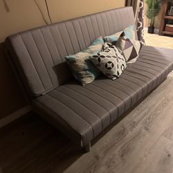 Futon Gray