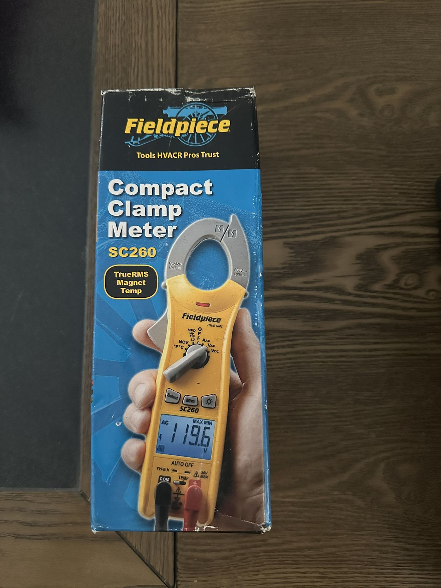 Compact Clamp Meter