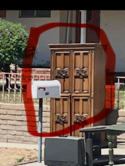 Free Dresser in Sylmar