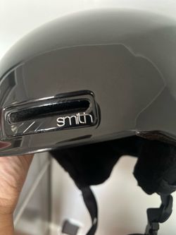 Small women’s helmet