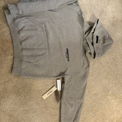 Essentials (fear Of God )