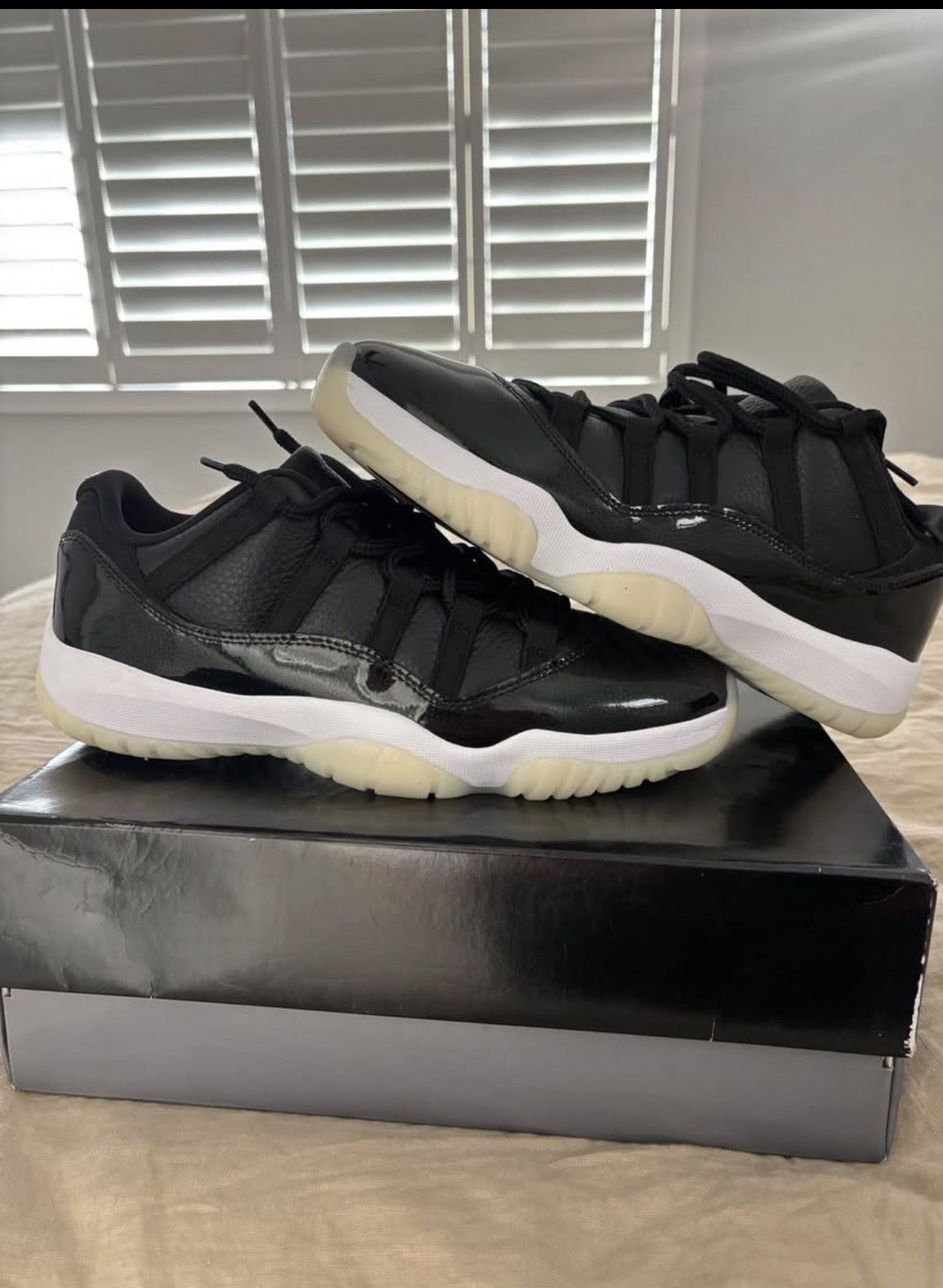 Jordan 11 Retro Lows Size 11.5