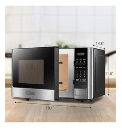 BLACK+DECKER Digital Microwave Oven with Turntable Push-Button Door, Child Safety Lock, Stainless Steel, 0.9 Cu Ft