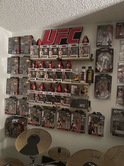 Complete UFC Collector’s Collection
