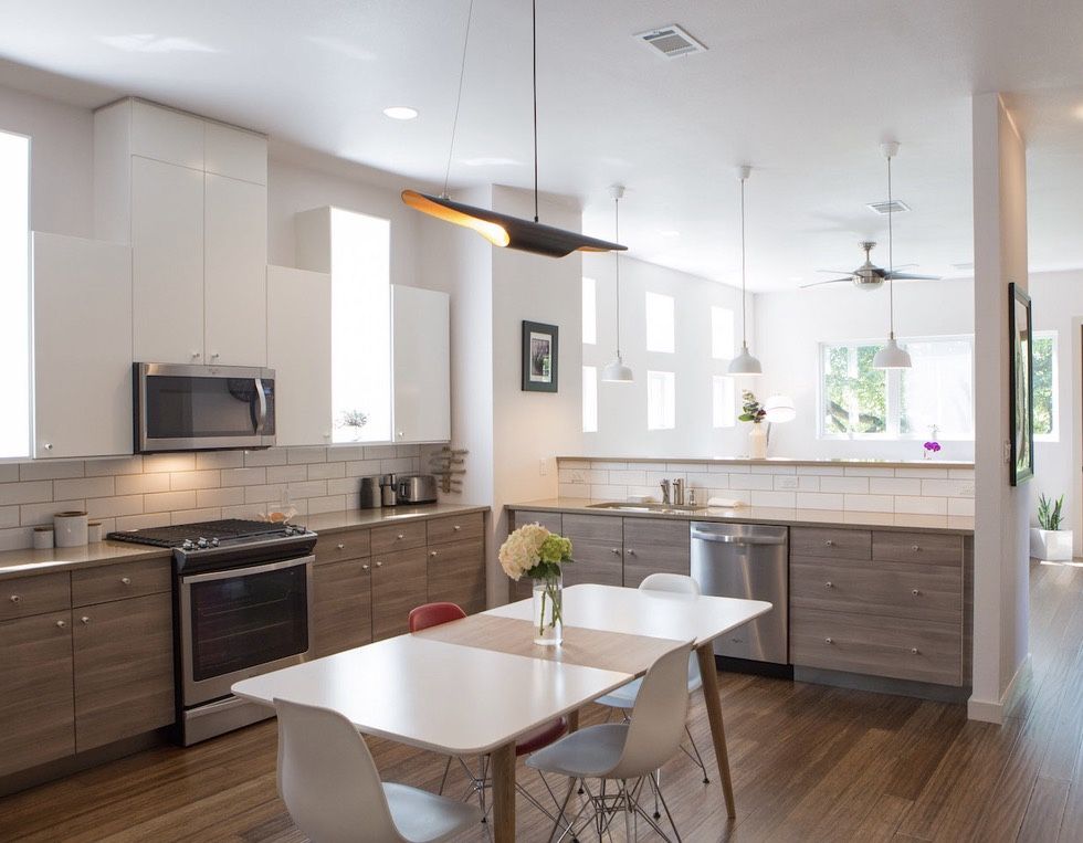 Mid-Century Modern Dining Set - EXCELLENT Condition