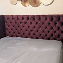 Queen Size Velvet Button Pattern Headboard