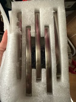 Cabinet handles