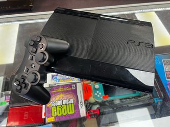 PlayStation 3 Super Slim w/ 1 controller