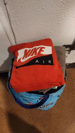 Free mix clothes- Don do questions just send me a message if you are ready to come now please
