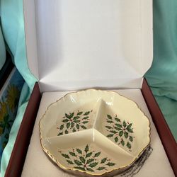 New Lenox 9” Divided Server With 24karat Scalloped Gold Trim