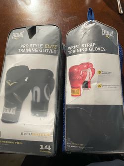 Boxing gloves