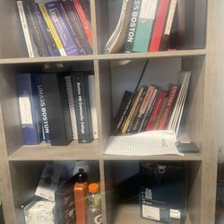 Bookshelf 