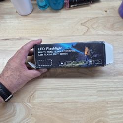 New LeD Flashlight Multi-Functional 