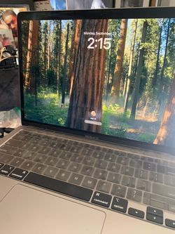 2020 MacBook Air Quad core 13”