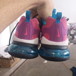 Nike React 270air 6.5Y