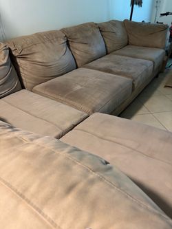 Sectional 6 seater clothe