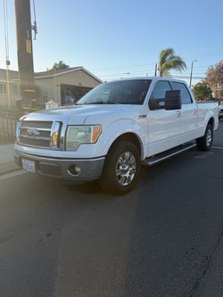 2011 Ford F150 Lariat - $8,200