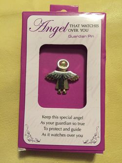 Angel pin change to necklace