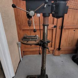 Floor standing drill press 3/4HP