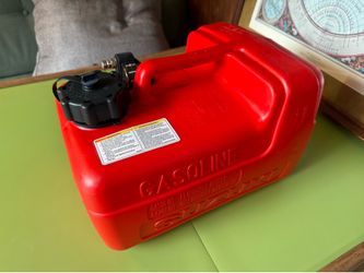 Suzuki 3 Gallon Fuel Tank w/ Gauge – Brand New