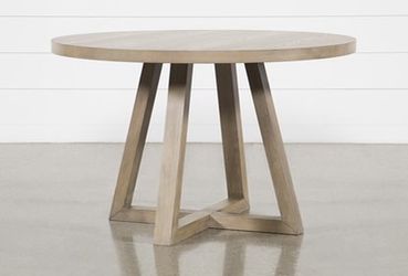 Living Spaces Lakeland Dining Table 48”  Barely Used 
