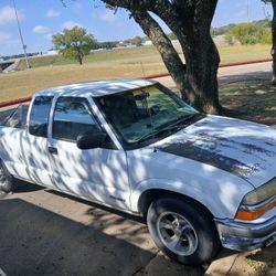 1999 Chevrolet S-10